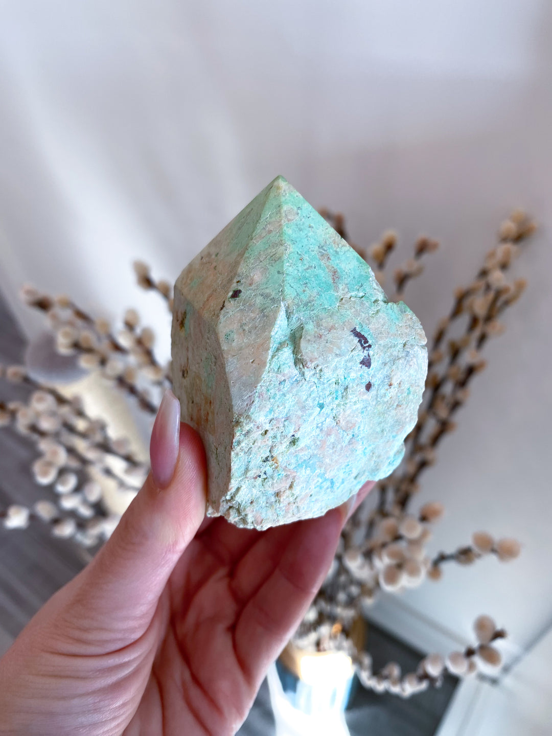 Turquoise Top Polish Point #4 - Aligns all the Chakras