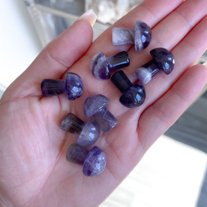 Amethyst Mini Mushroom Carving