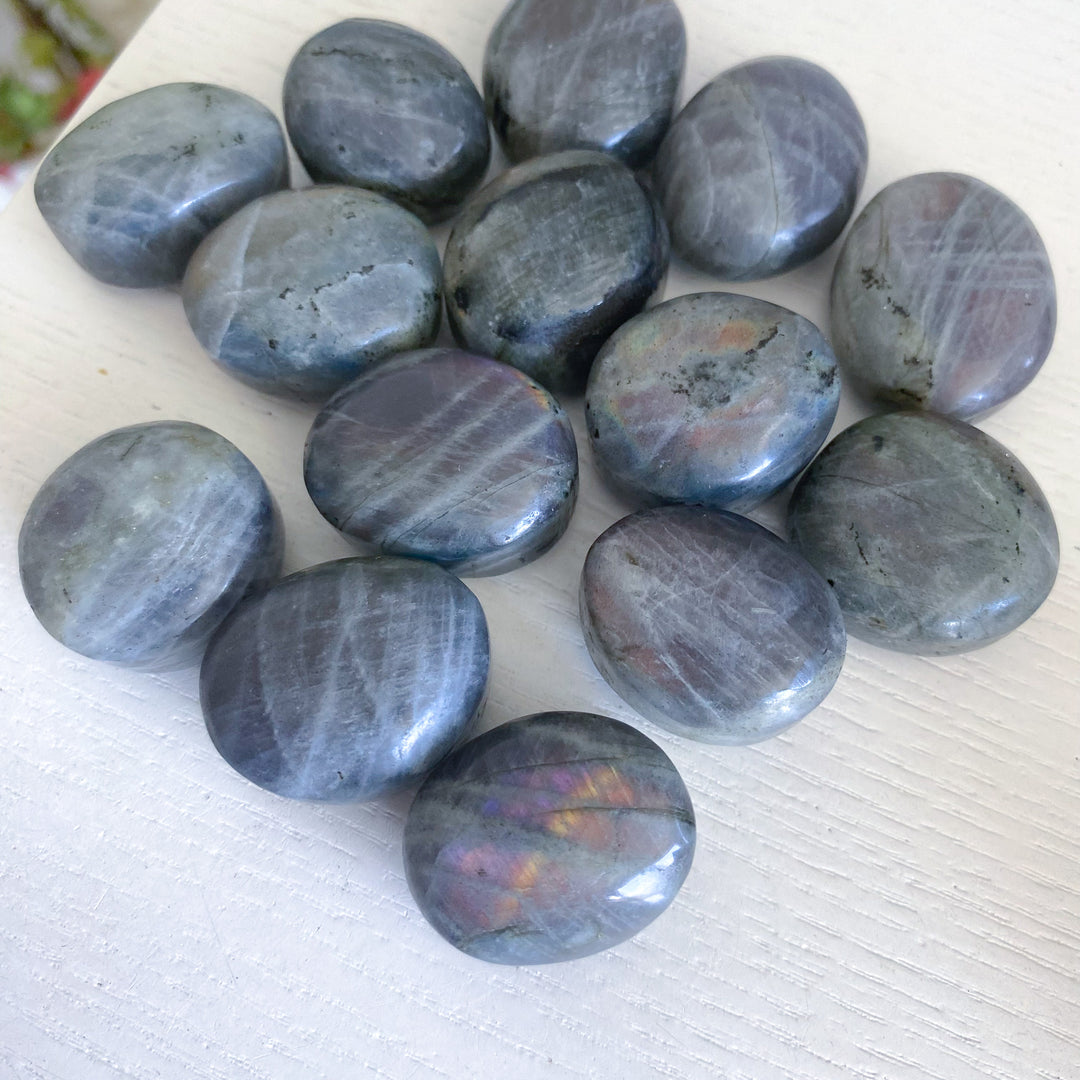 Small, Flashy Sunset Labradorite Pebble Stone