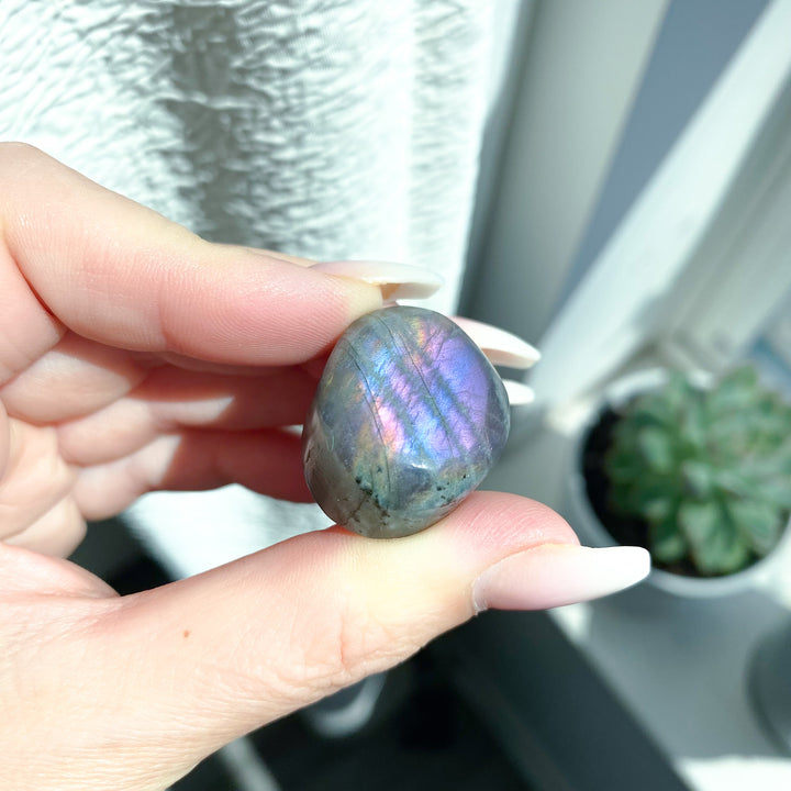 Small, Flashy Sunset Labradorite Pebble Stone