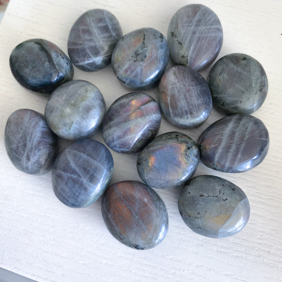 Small, Flashy Sunset Labradorite Pebble Stone