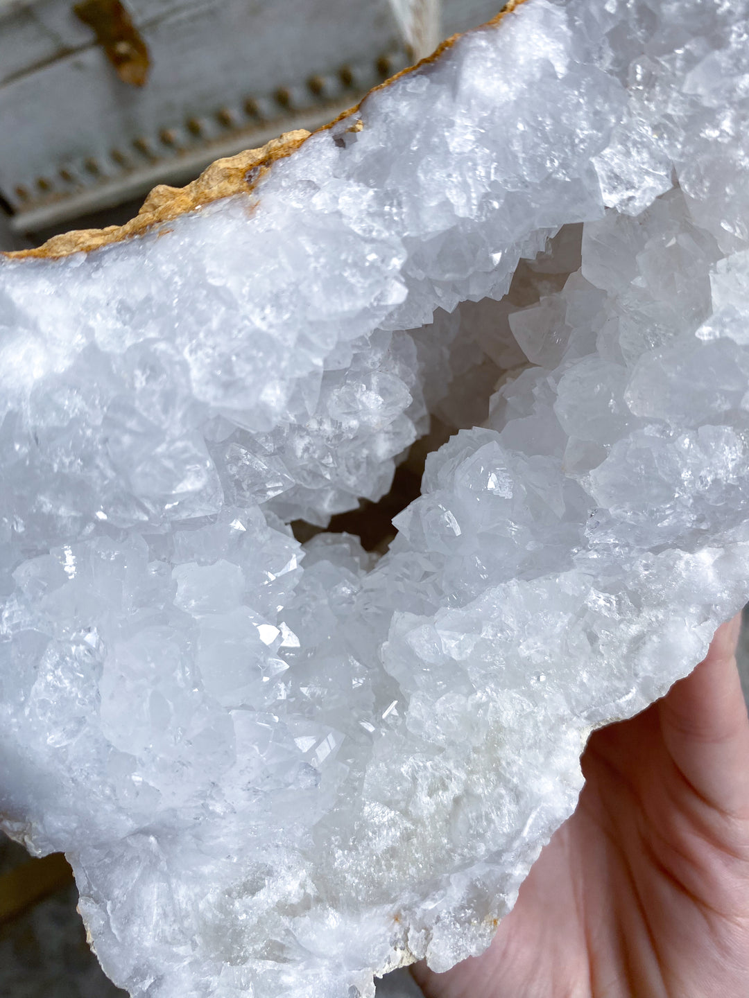 4.5LB GIANT White Calcite Geode - Aura Cleanse - Angel Communication - Cleansing - Bedroom Decor - Protection - Fresh Start