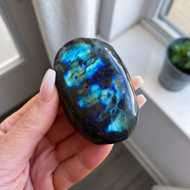 Flashy Blue Labradorite Palm Stone 