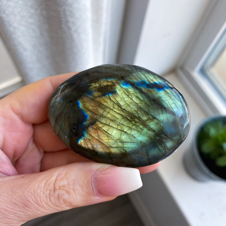 Flashy Labradorite Palm 