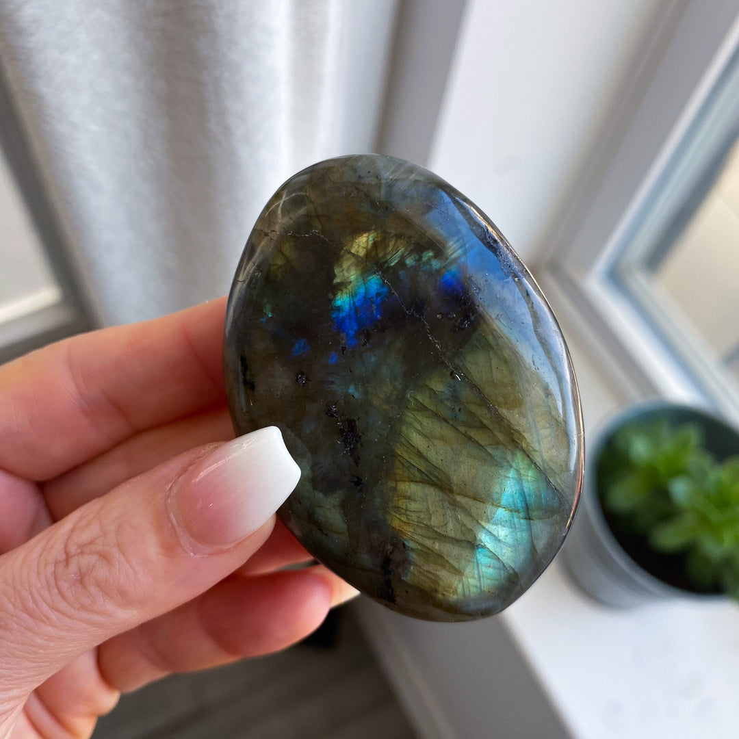 Flashy Labradorite Palm 