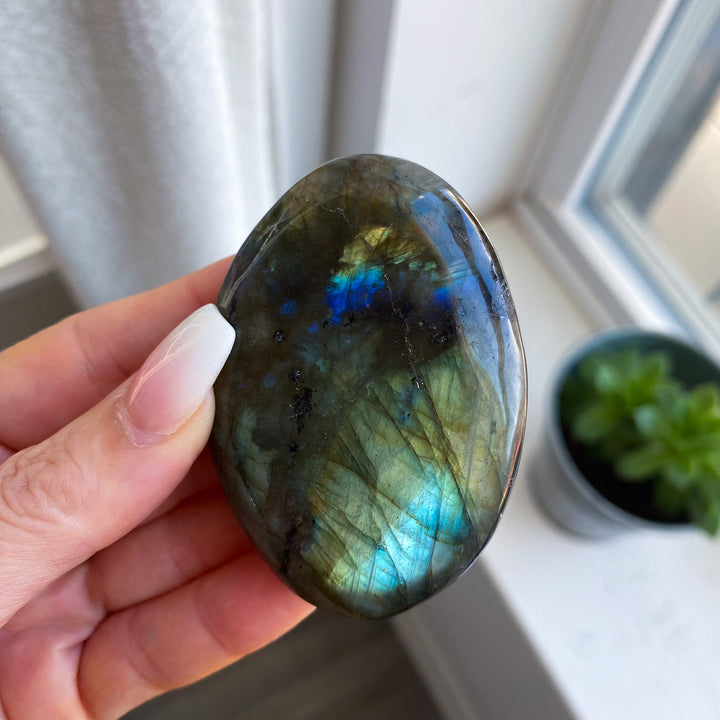 Flashy Labradorite Palm 