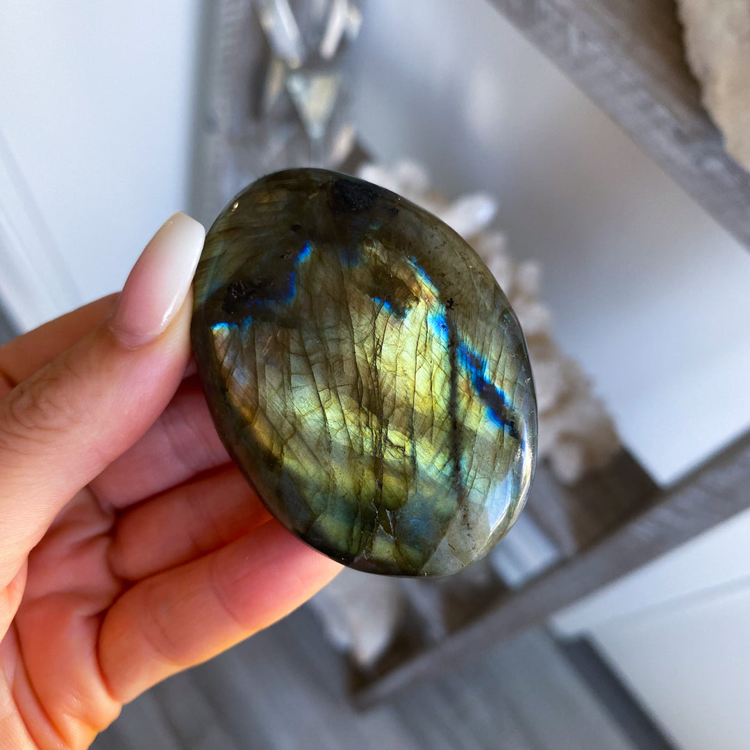 Flashy Labradorite Palm 