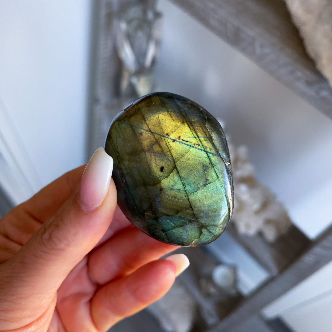 Flashy Labradorite Palm Stone 