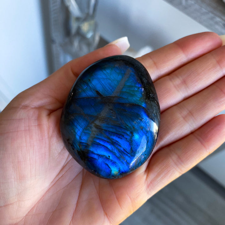 Flashy Blue Labradorite Palm Stone 