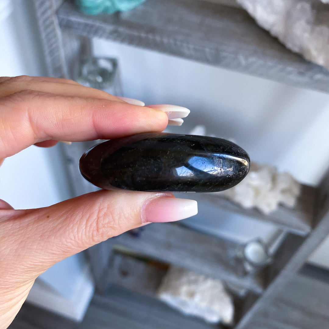 Flashy Blue Labradorite Palm Stone 