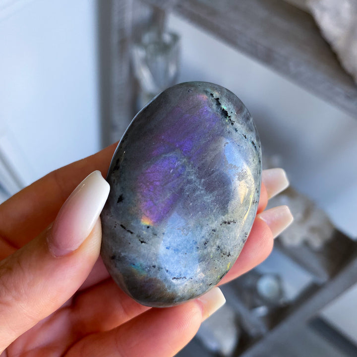 Flashy Sunset Labradorite Palm Stone 
