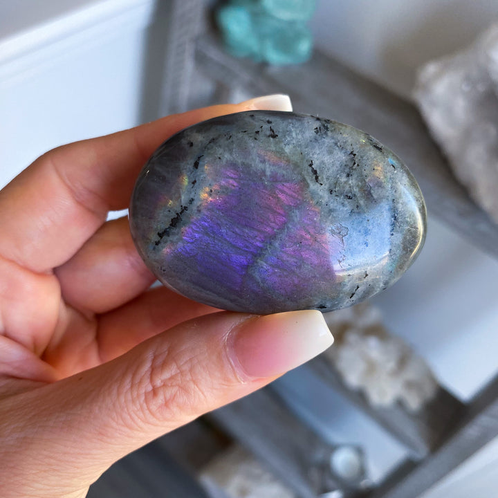 Flashy Sunset Labradorite Palm Stone 