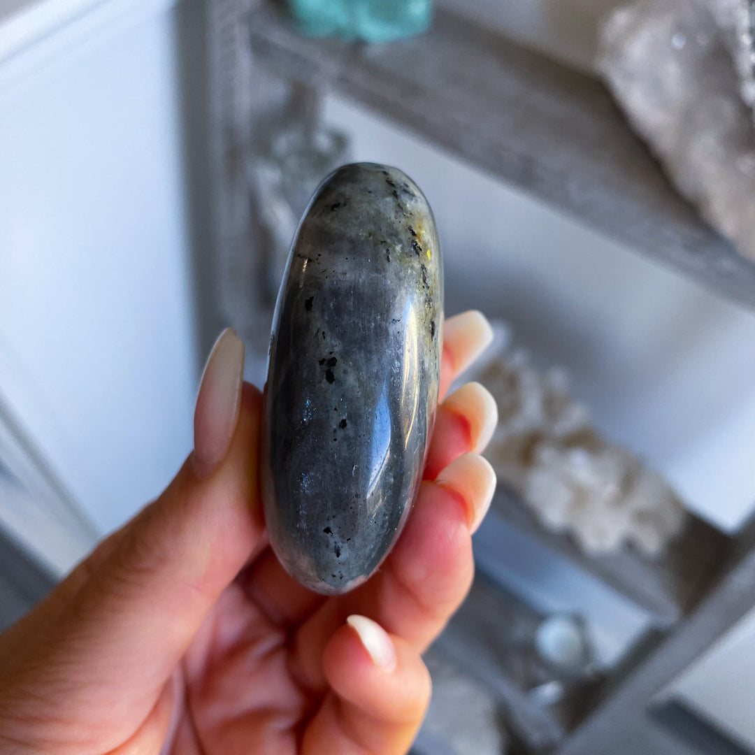 Flashy Sunset Labradorite Palm Stone 