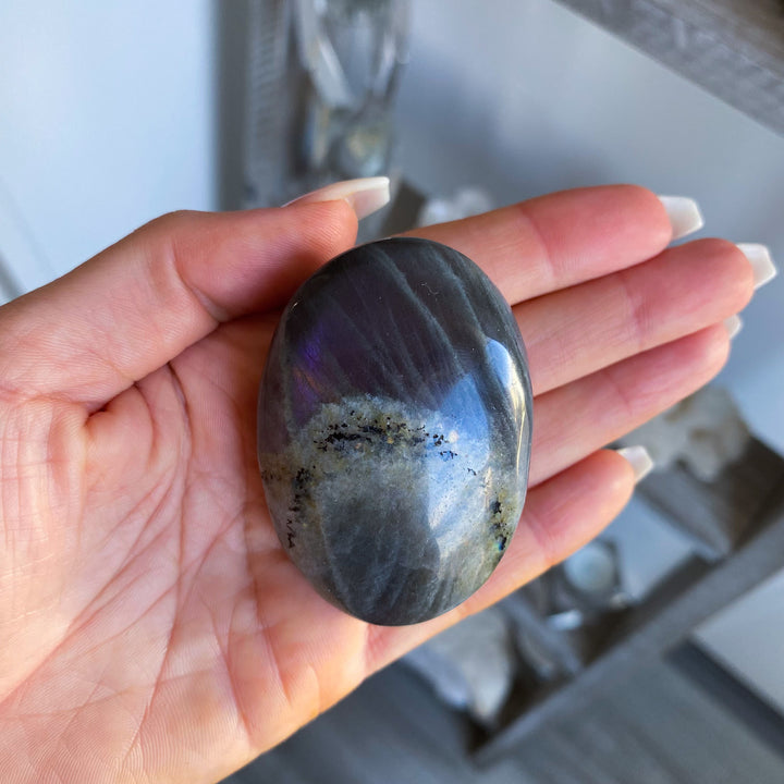 Flashy Sunset Labradorite Palm Stone 