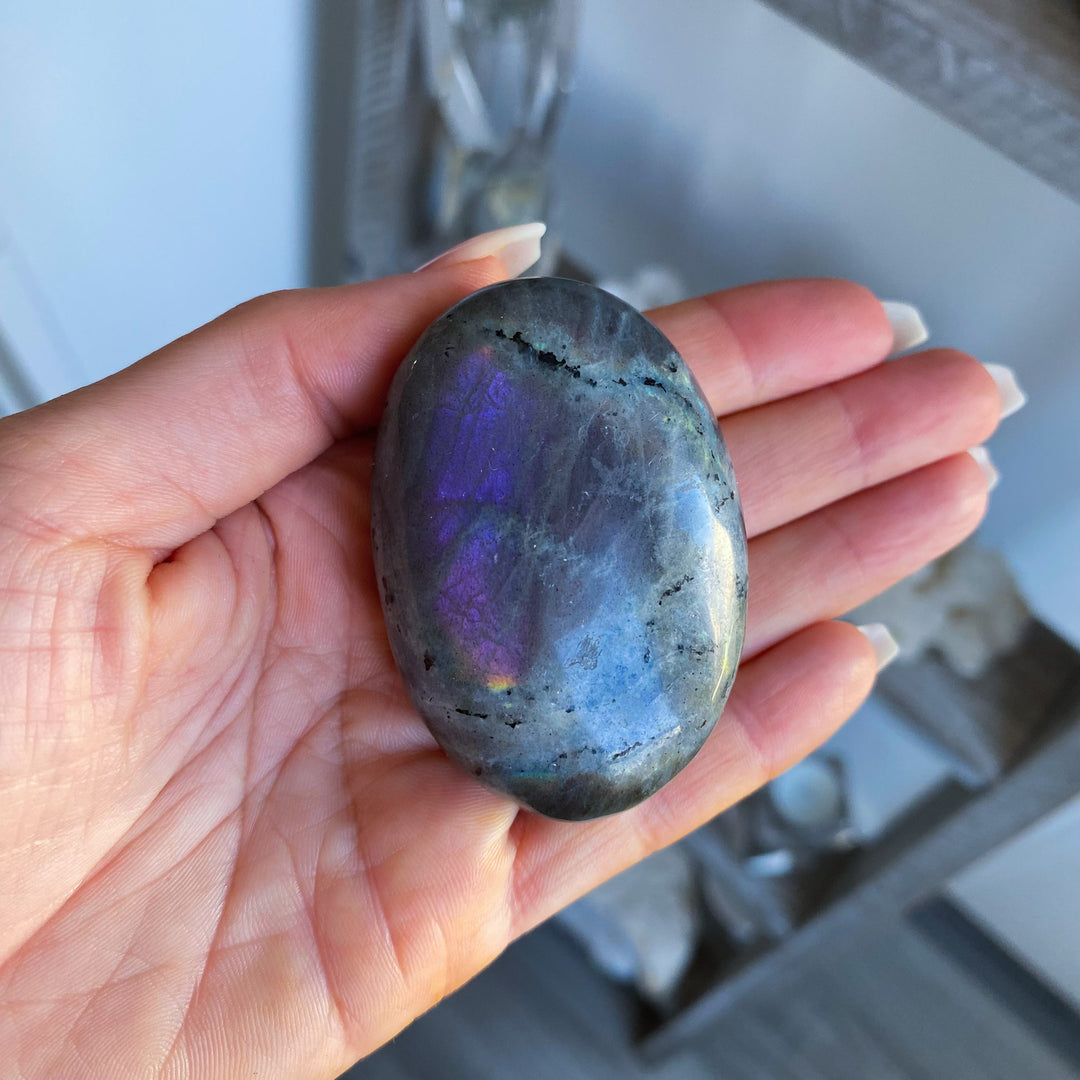 Flashy Sunset Labradorite Palm Stone 