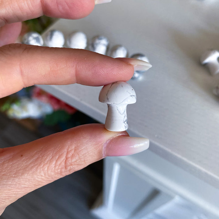 Howlite Mini Mushroom