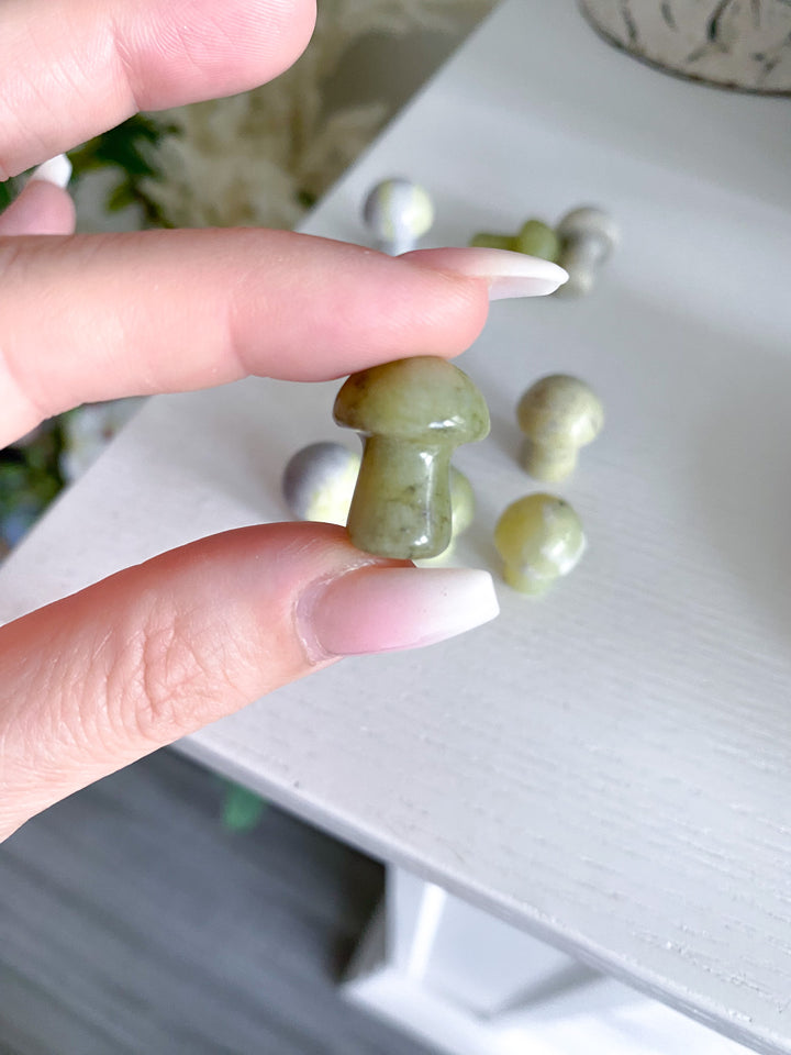 Serpentine Mini Mushroom