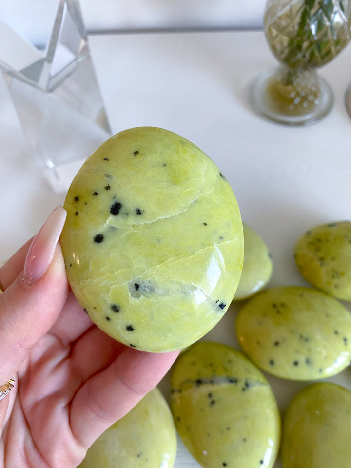 Spotted Serpentine Palm Stone - Lime Green