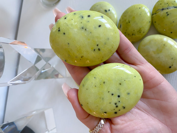 Spotted Serpentine Palm Stone - Lime Green