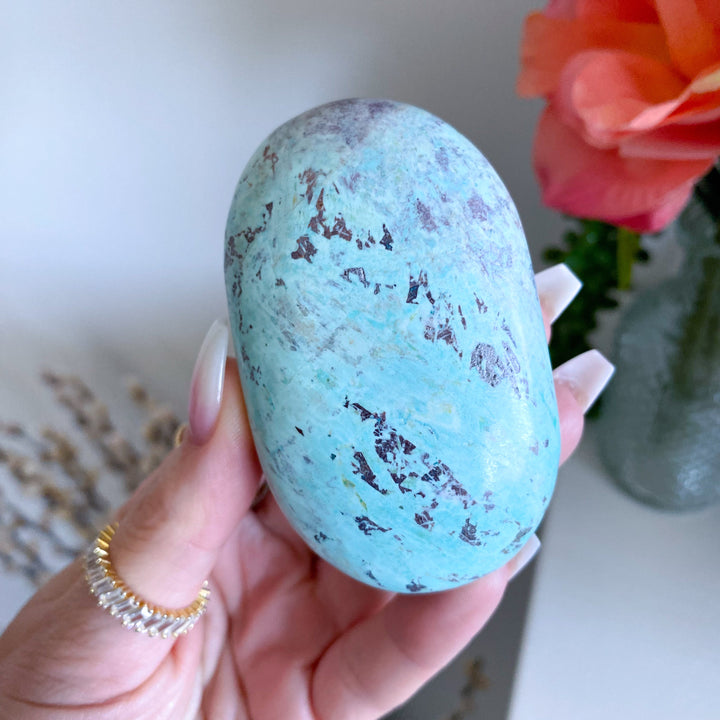 Gentle Energy Turquoise Palm Stone #3 - Chakra Alignment