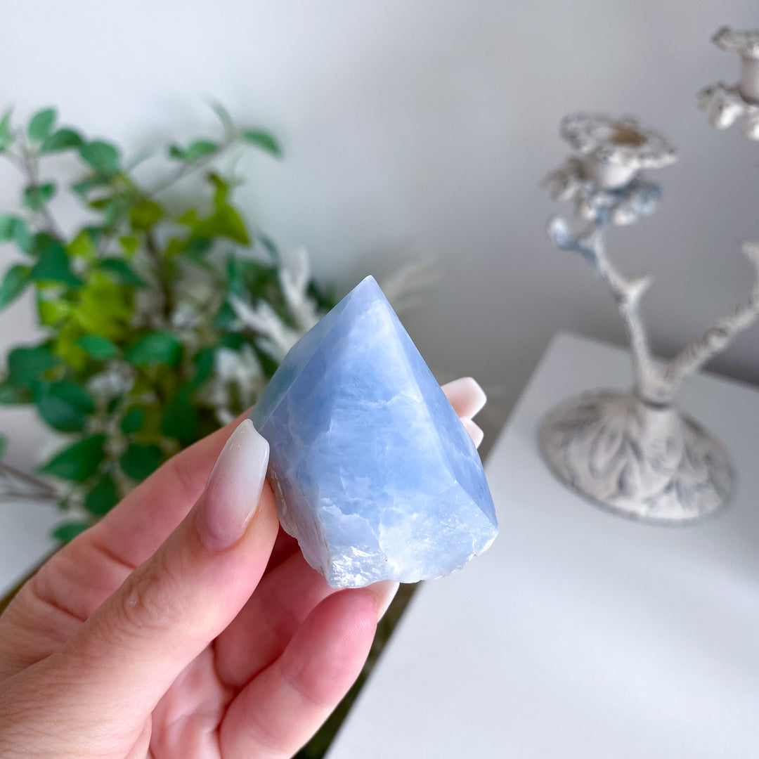 X Small Blue Calcite Top Polish 