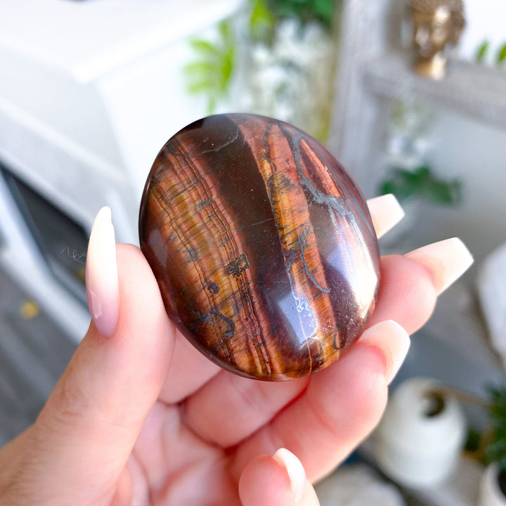 Red Tiger Eye Palm Stone