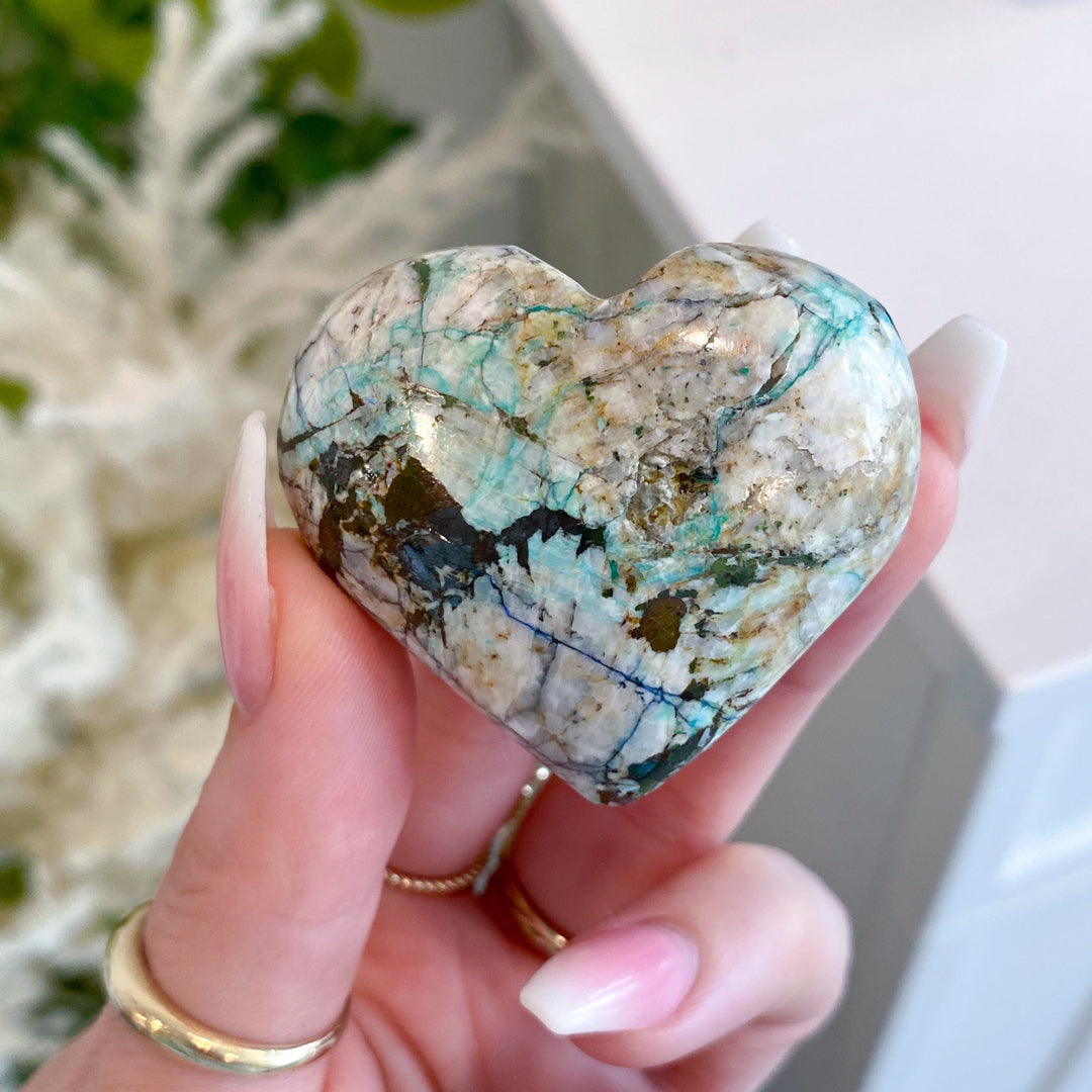 Azurite Malachite Heart Carving Stone - Get this item - Releasing Old Patterns - Openness Crystal - Love Stone - Creativity - Empathy