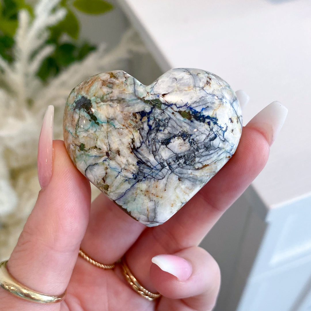 Azurite Malachite Heart Carving Stone - Get this item - Releasing Old Patterns - Openness Crystal - Love Stone - Creativity - Empathy