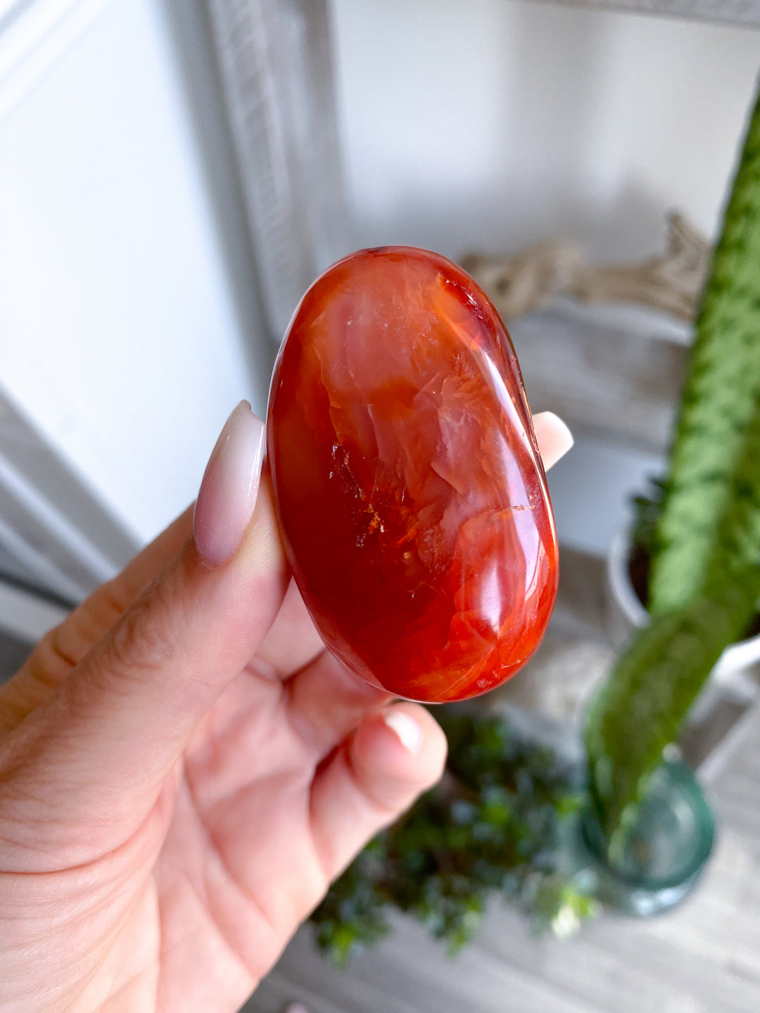 Long Carnelian Palm Stone