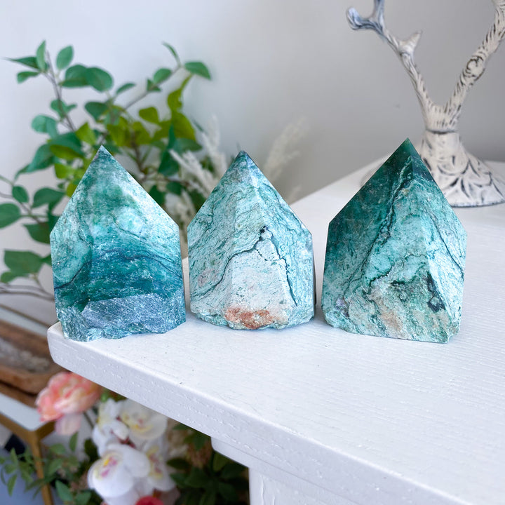 Chalky Green Aventurine Top Polish Point