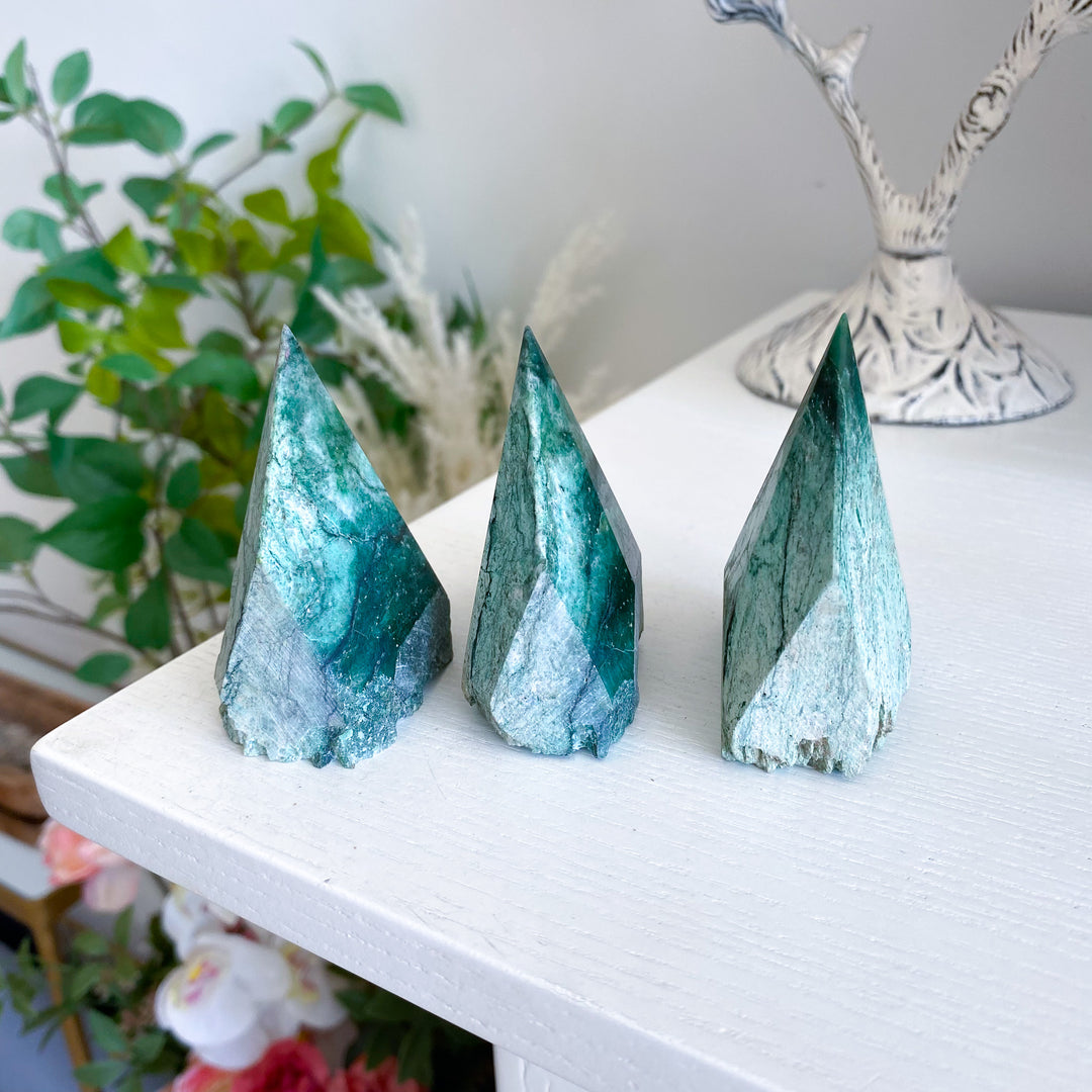 Chalky Green Aventurine Top Polish Point
