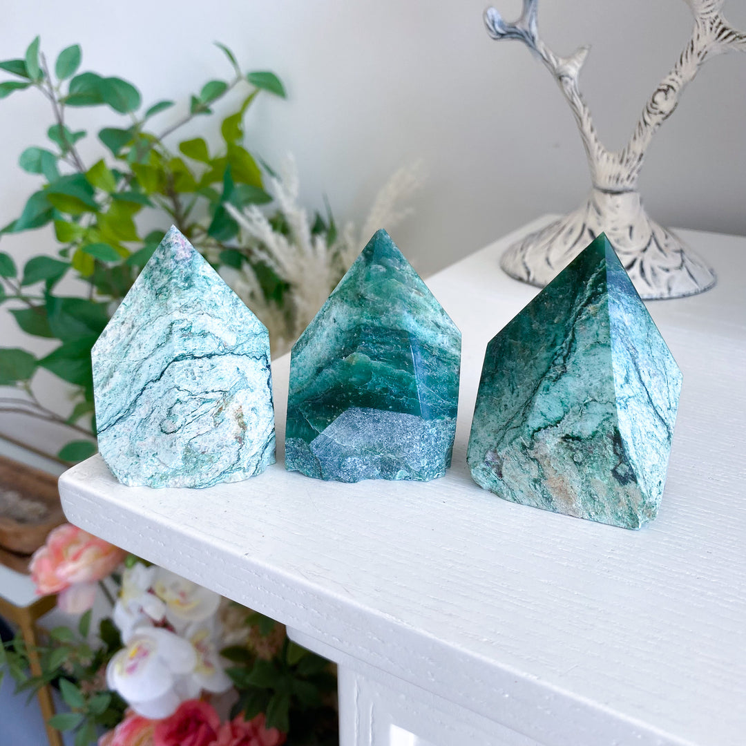 Chalky Green Aventurine Top Polish Point
