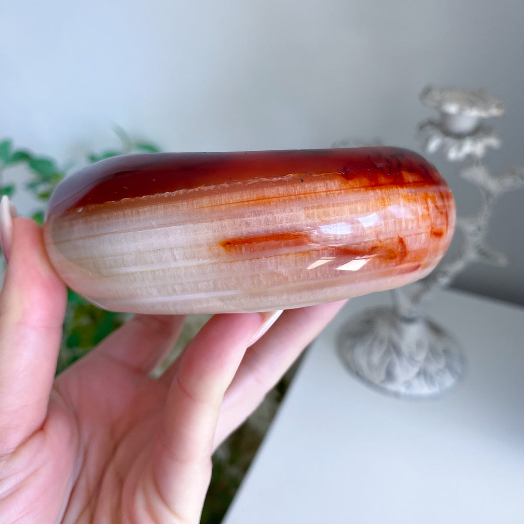 Large Creamy Swirl Carnelian Bowl 