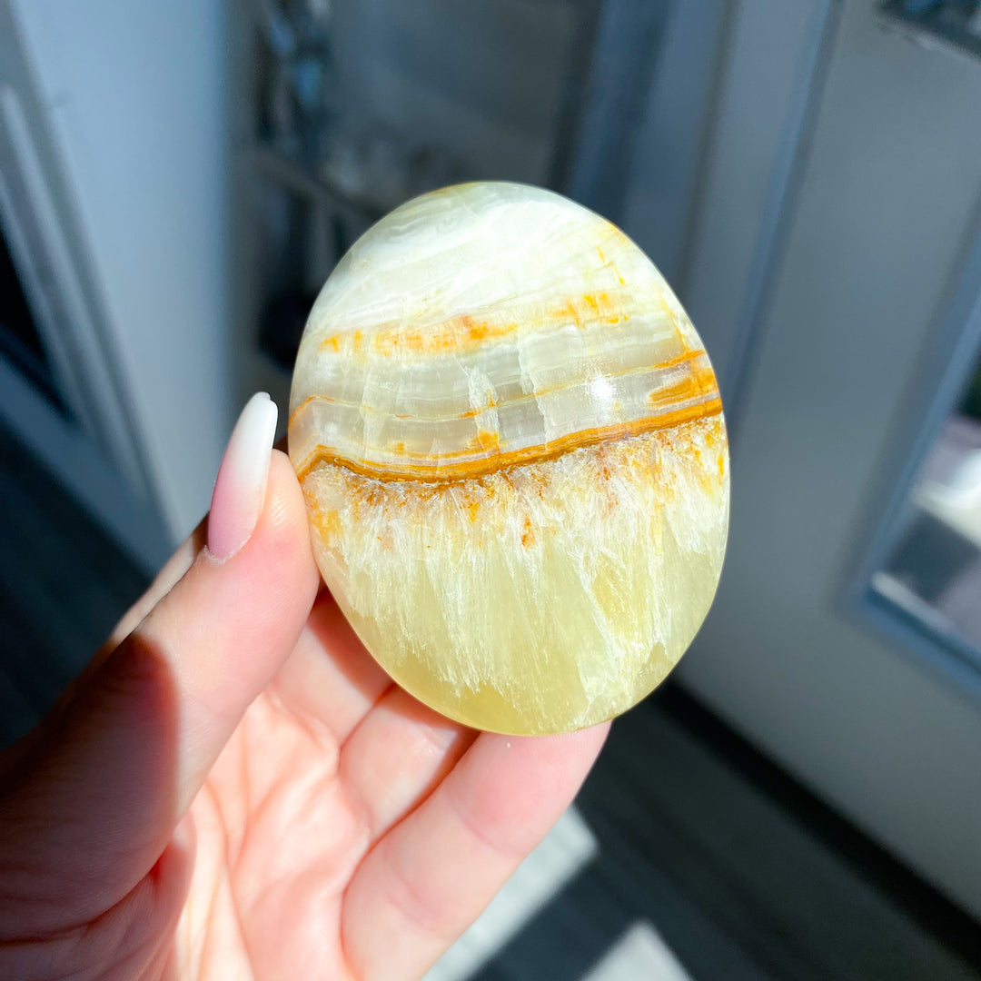 Lemon &amp; Gray-Green Calcite Palm Stone 