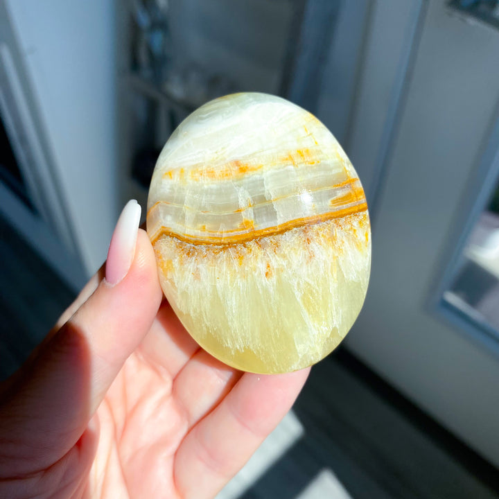 Lemon &amp; Gray-Green Calcite Palm Stone 