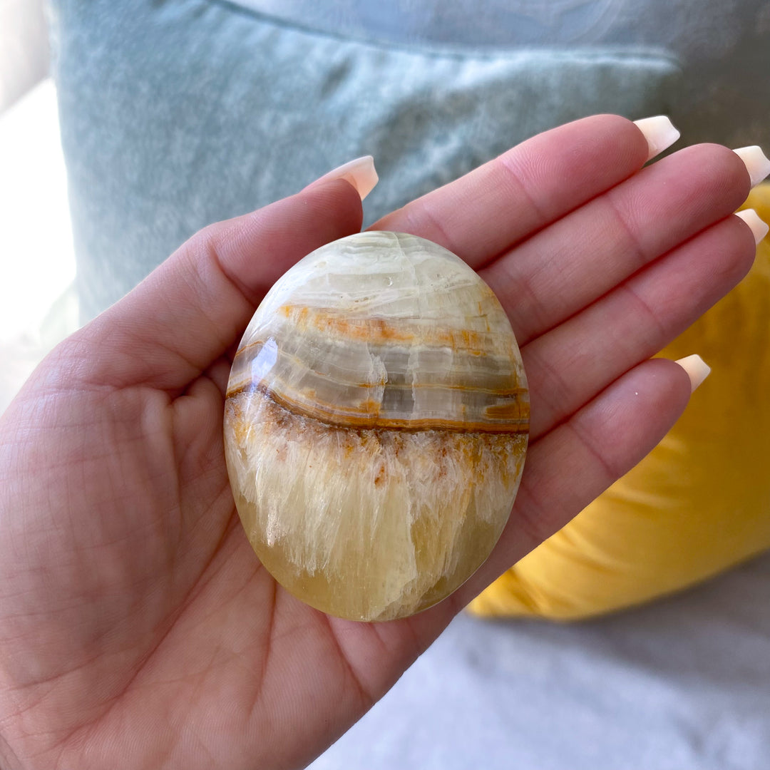 Lemon &amp; Gray-Green Calcite Palm Stone 