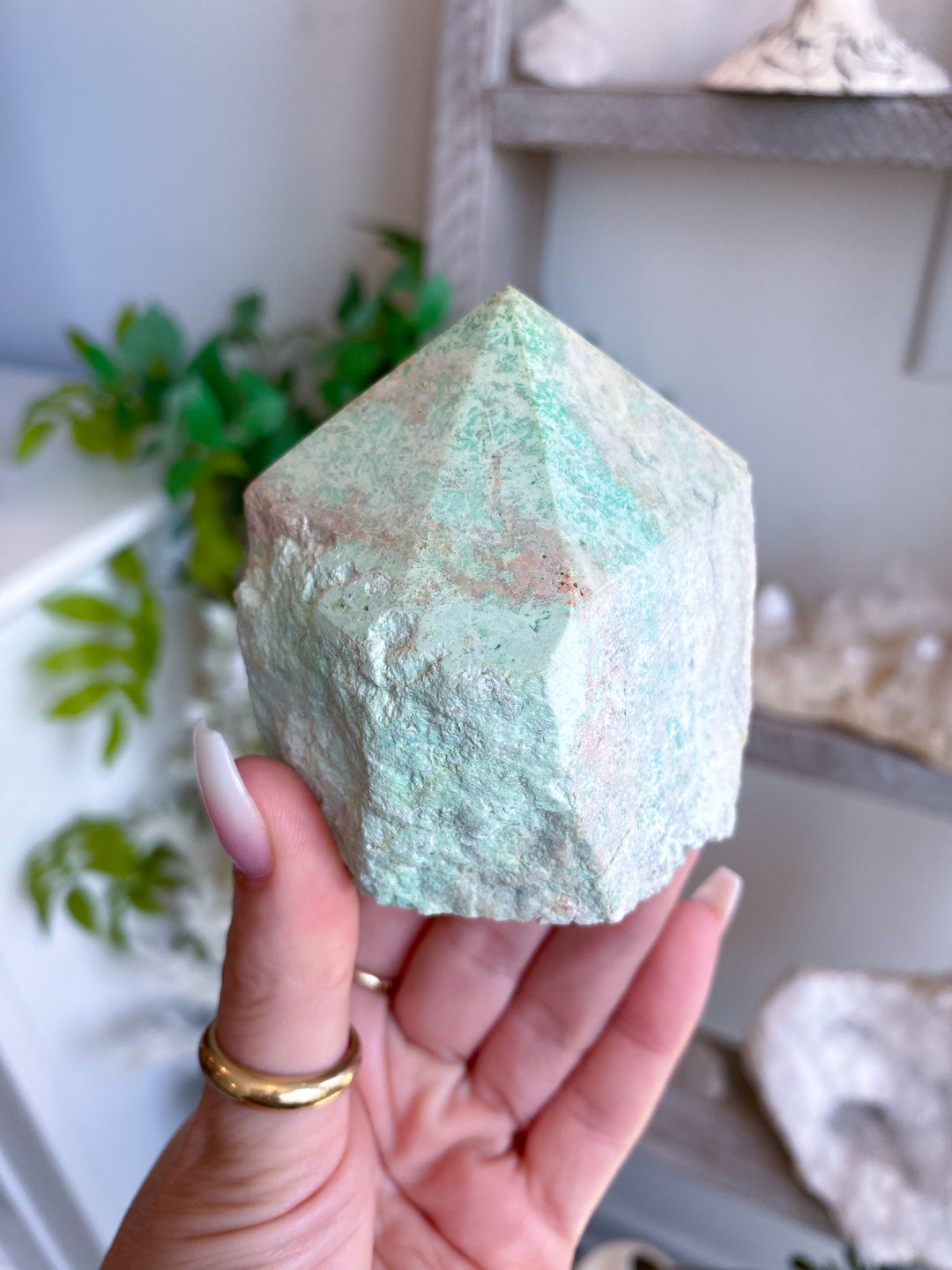 Peruvian Turquoise Top Polish Point #11