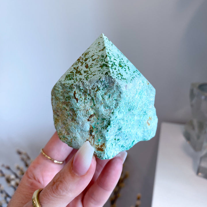 Peruvian Turquoise Top Polish Point #7