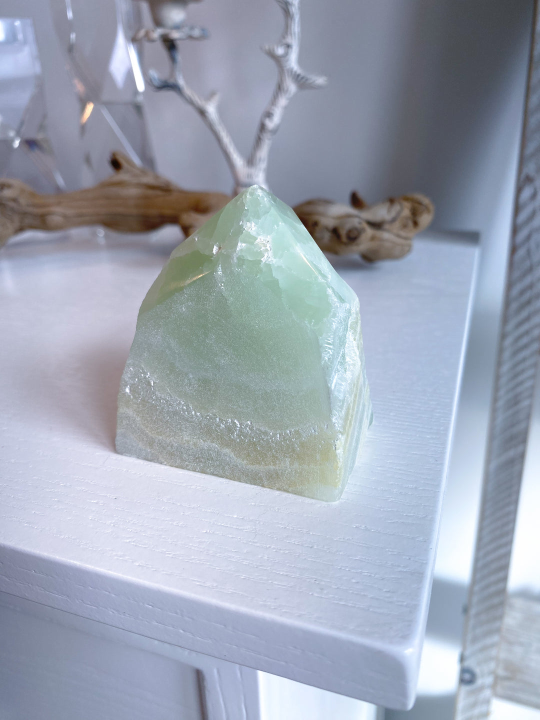 Pistachio Calcite Top Polish #5 - Green Calcite