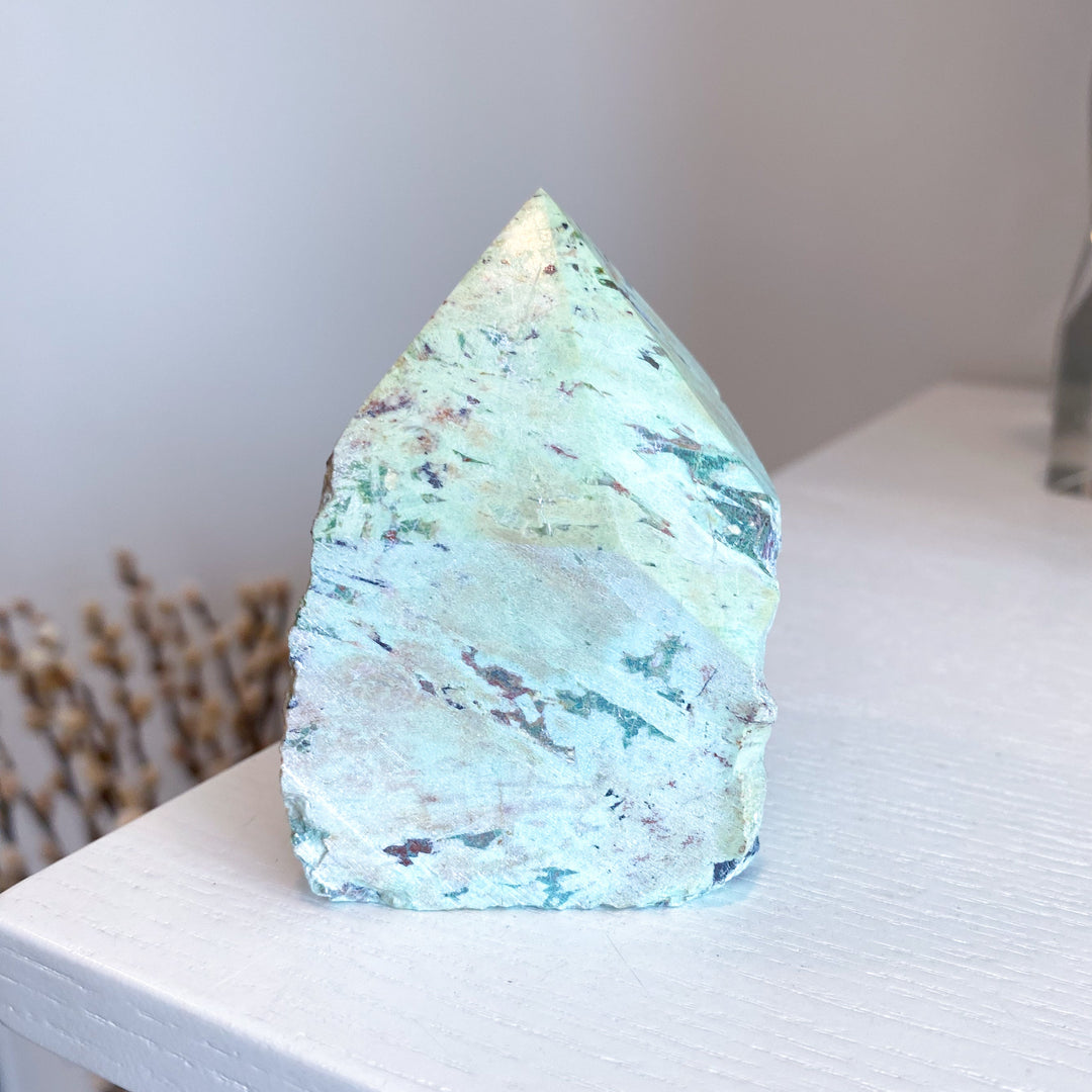 Peruvian Turquoise Top Polish Point #12