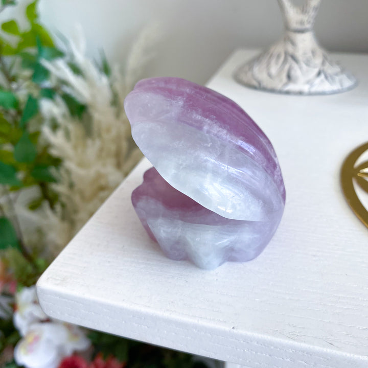 Purple Fluorite Clam Shell 