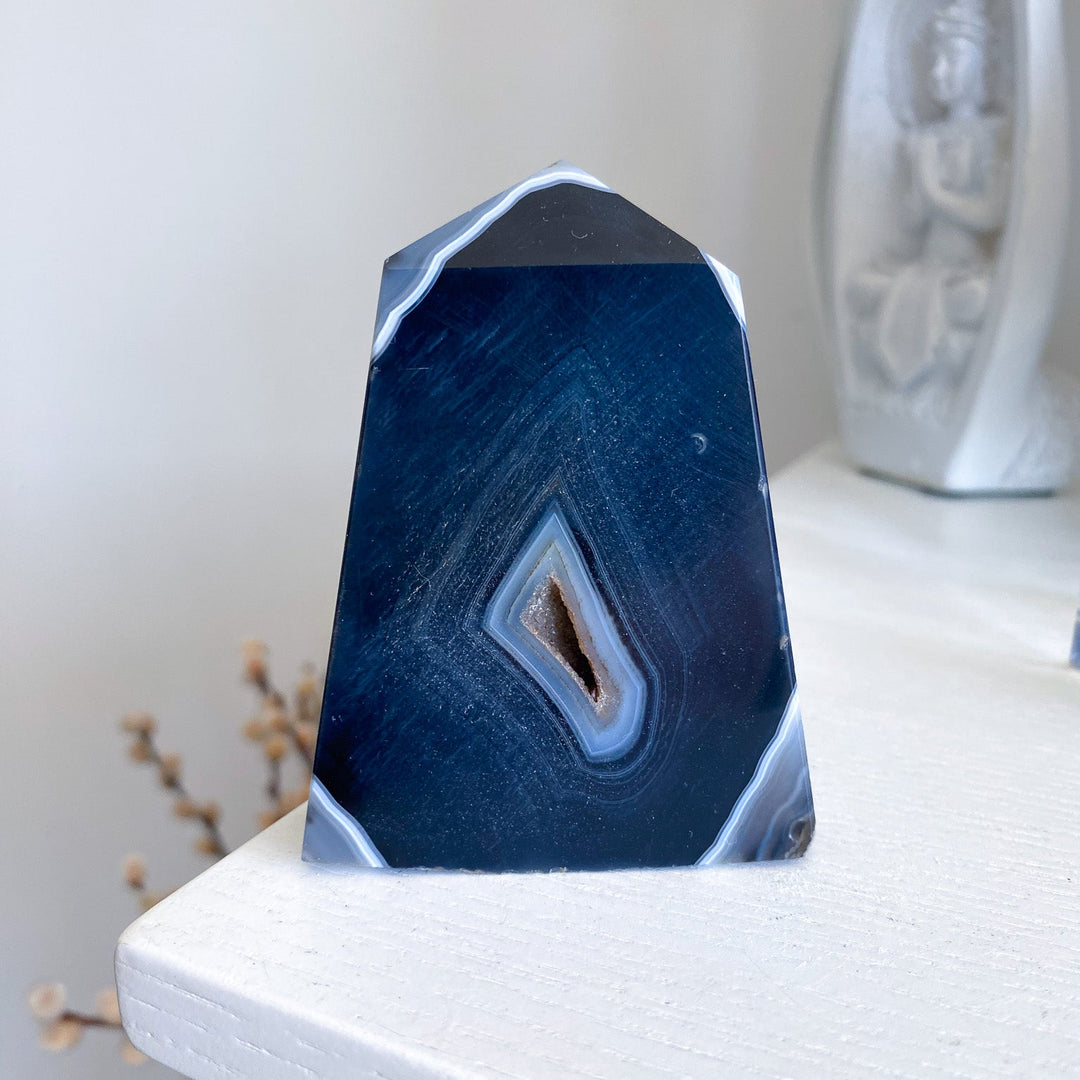 Black Agate Standing Slice Tower 