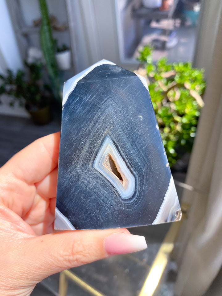 Black Agate Standing Slice Tower 