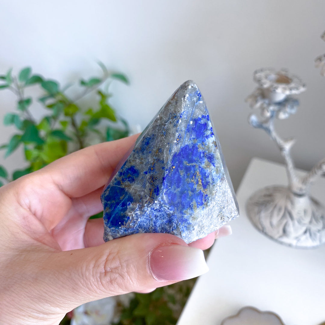 Lapis Lazuli Top Polish Point 