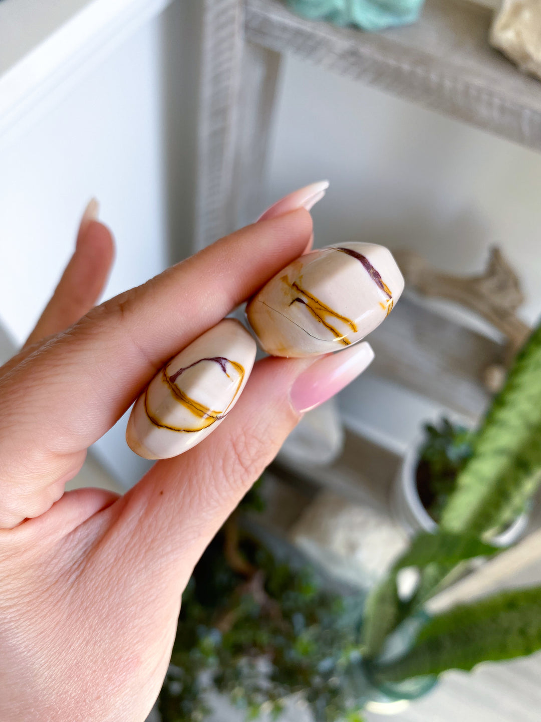 Small Ivory Mookaite Palm