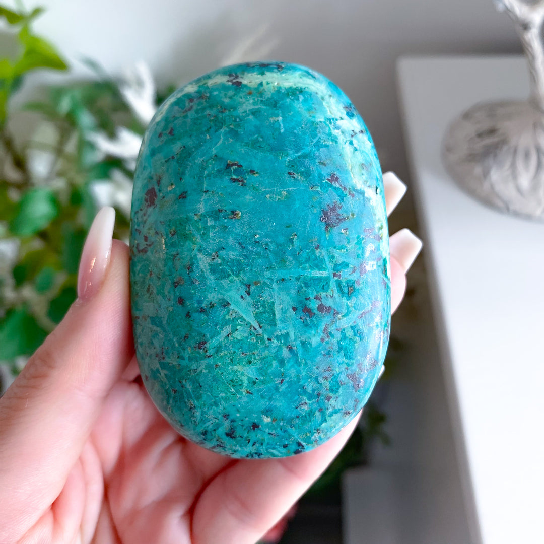 Bright Chrysocolla Palm Stone 