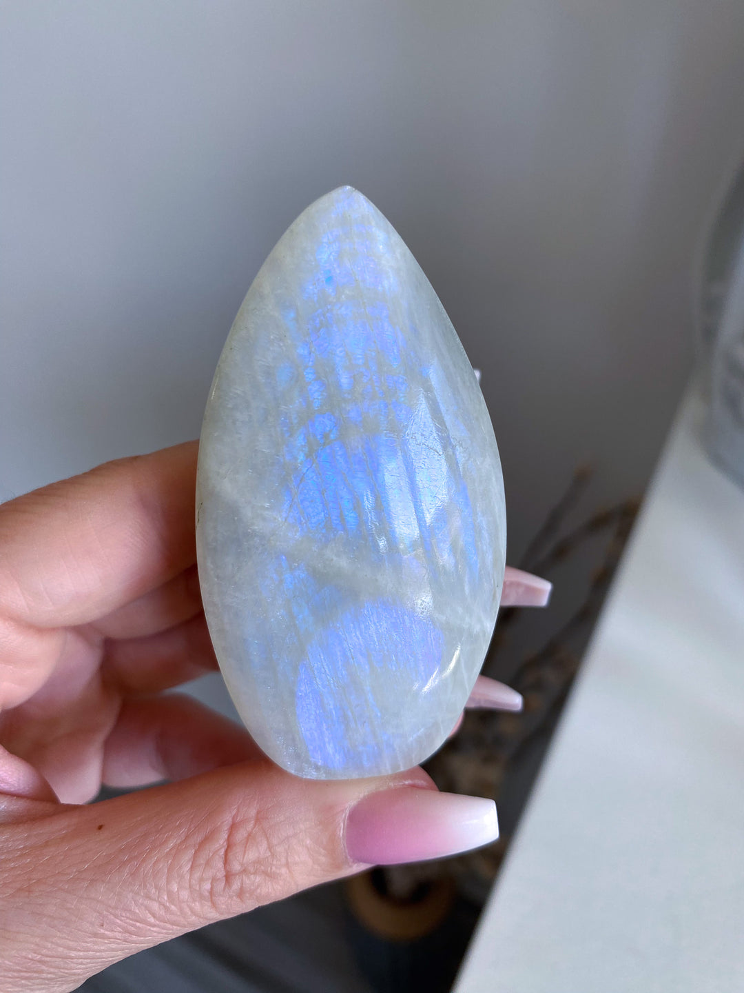 Narrow Blue Flash Moonstone Flame 