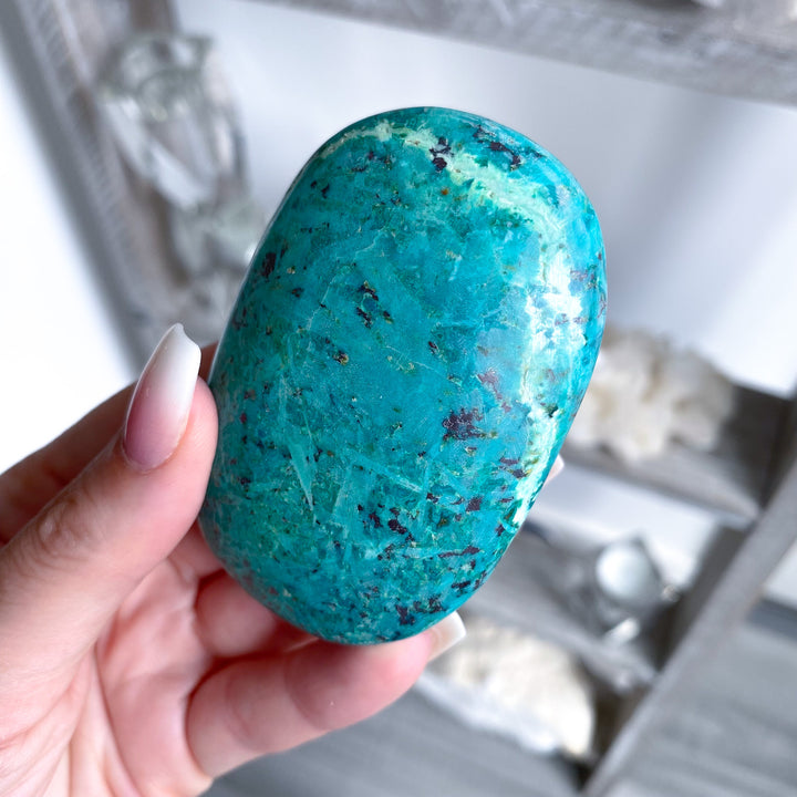 Bright Chrysocolla Palm Stone 