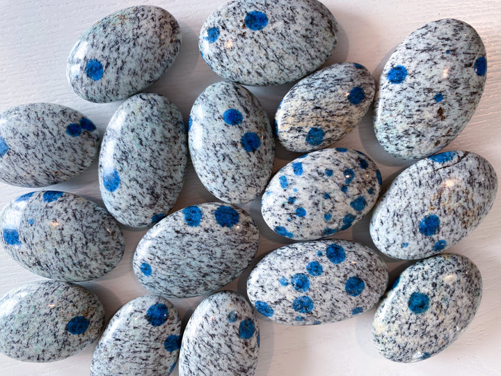 Blueberry Quartz Palm (K2, Azurite)