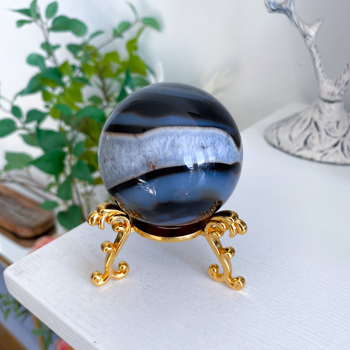 Lightning Stripe Black &amp; Red Agate Sphere 